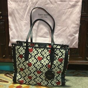 Kate Spade Jacquard Flower Heart Tote Bag